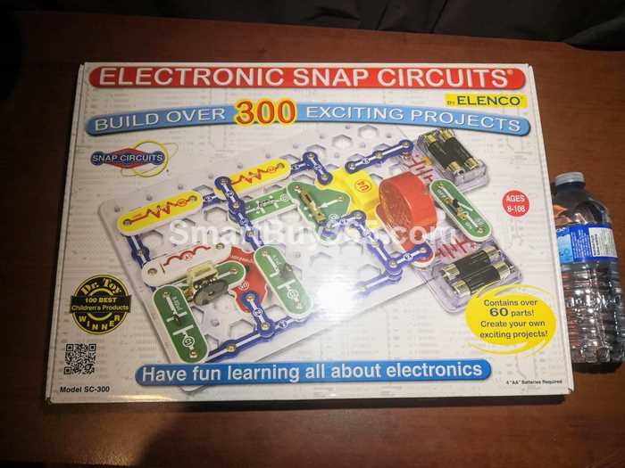 Electronic Snap Circuits 300 - smartbuy365.com