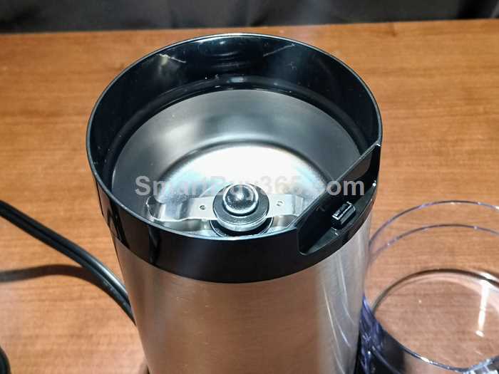 Black & Decker Coffee Spice Grinder - smartbuy365.com